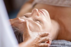 Chinese Hoofd-, Nek & Schoudermassage bij Kokopilau